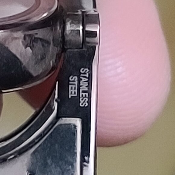 AUTHENTIC GUCCI 2 WAY WATCH - Picture 6 of 9